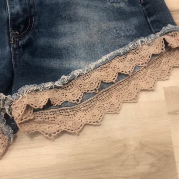 Free People Daisy Chain Lace Denim Shorts / Dark Wash - Picture 5 of 5